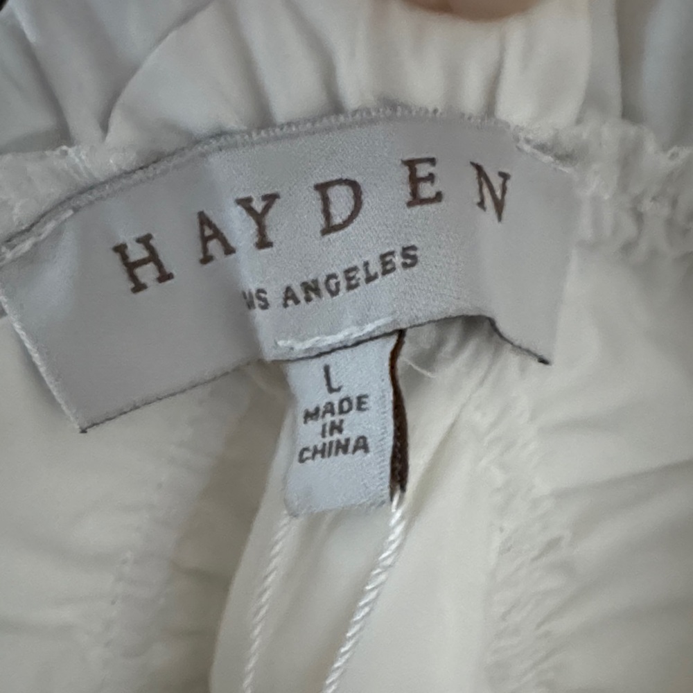 NWT🥰🥰Hayden White Ruffle Top - Picture 2 of 6